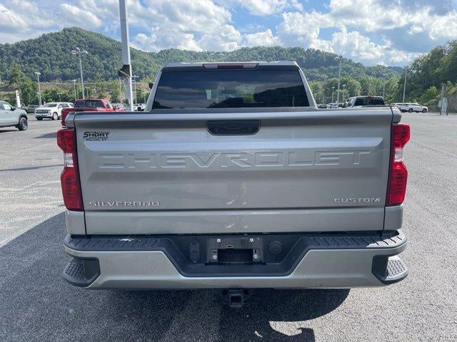 2023 Chevrolet Silverado 1500 Crew Cab Short Box 4-Wheel Drive Custom