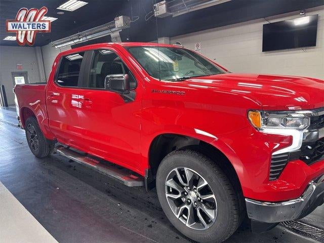 2023 Chevrolet Silverado 1500 Crew Cab Short Box 4-Wheel Drive LT 2FL