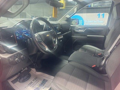 2023 Chevrolet Silverado 1500 Crew Cab Short Box 4-Wheel Drive LT 2FL