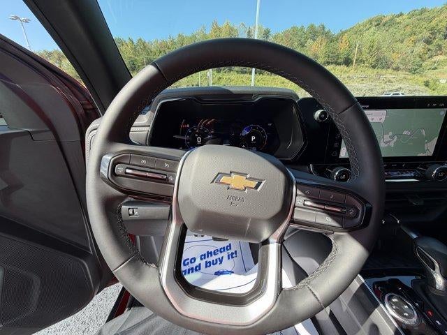 2025 Chevrolet Colorado Crew Cab Short Box 4-Wheel Drive LT