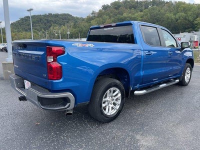 2022 Chevrolet Silverado 1500 Crew Cab Short Box 4-Wheel Drive LT 1LT