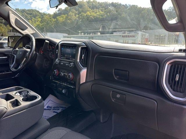 2022 Chevrolet Silverado 1500 LTD Crew Cab Short Box 4-Wheel Drive RST