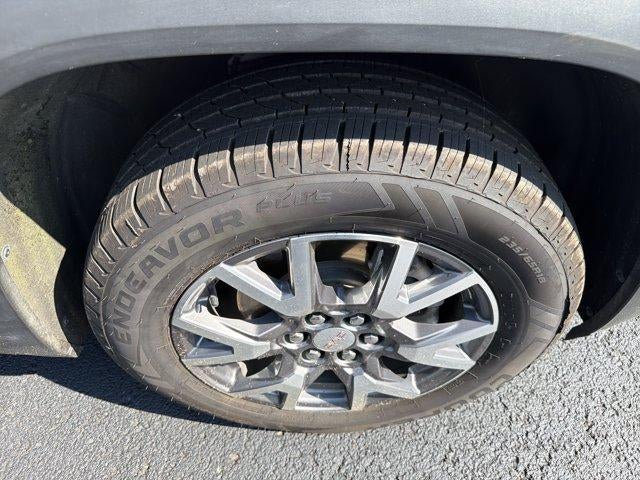 2023 GMC Acadia AWD SLT