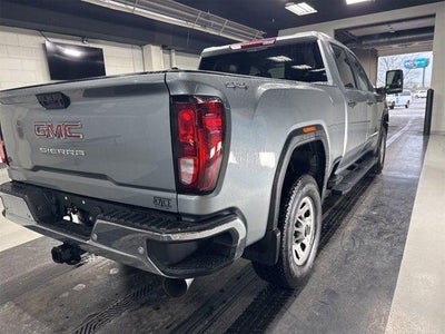 2024 GMC Sierra 2500 HD Crew Cab Standard Box 4-Wheel Drive Pro