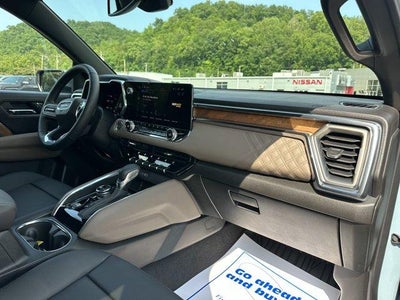 2026 GMC Canyon Crew Cab Short Box 4-Wheel Drive Denali
