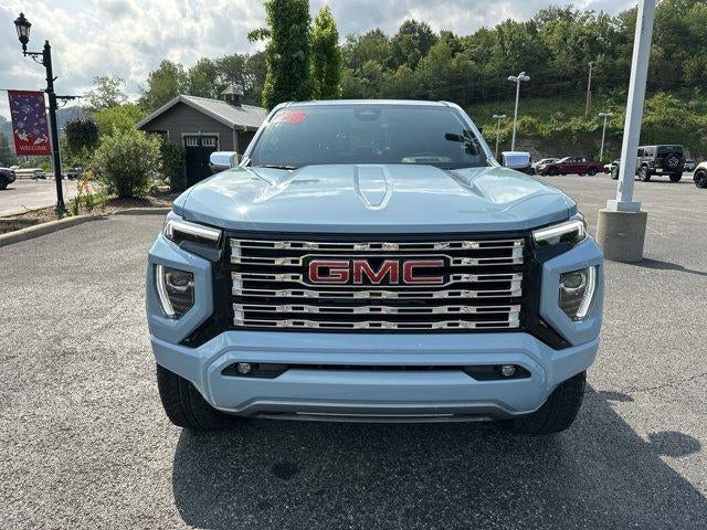 2026 GMC Canyon Crew Cab Short Box 4-Wheel Drive Denali