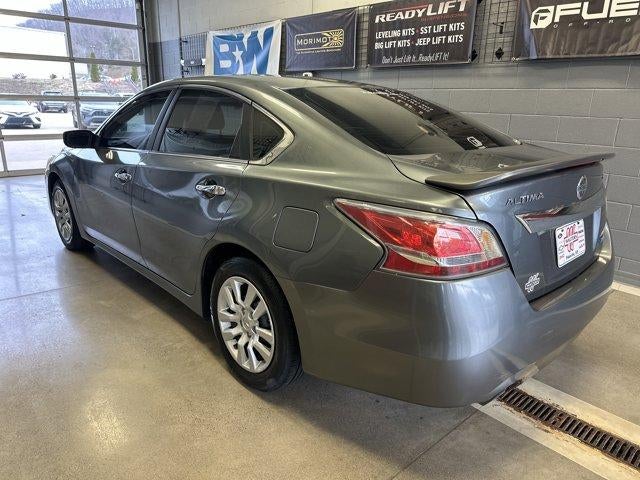 2014 Nissan Altima 4dr Sdn I4 2.5 S