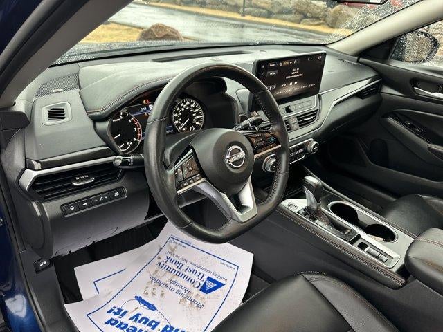 2024 Nissan Altima 2.0 SR Sedan