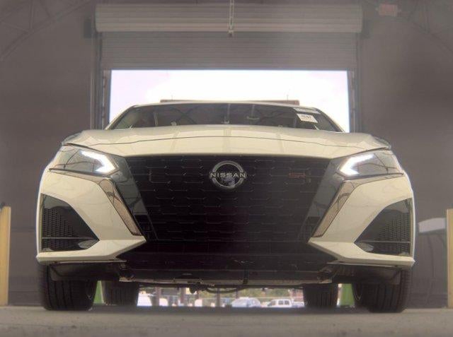 2025 Nissan Altima SR AWD
