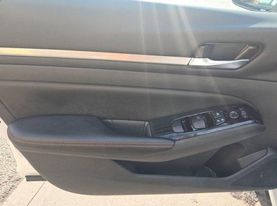 2025 Nissan Altima SR AWD