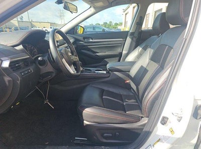 2025 Nissan Altima SR AWD