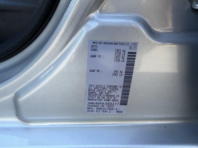 2025 Nissan Altima SV FWD