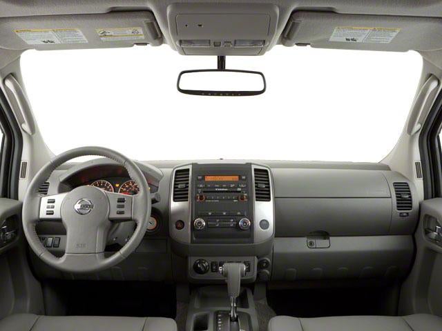 2011 Nissan Frontier 4WD Crew Cab SWB Auto SV