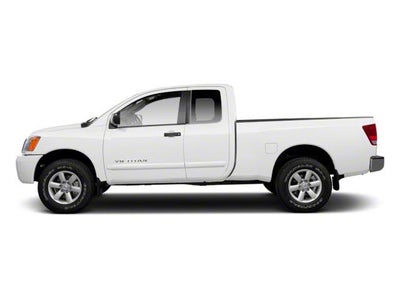 2010 Nissan Titan 4WD King Cab Short Bed SE