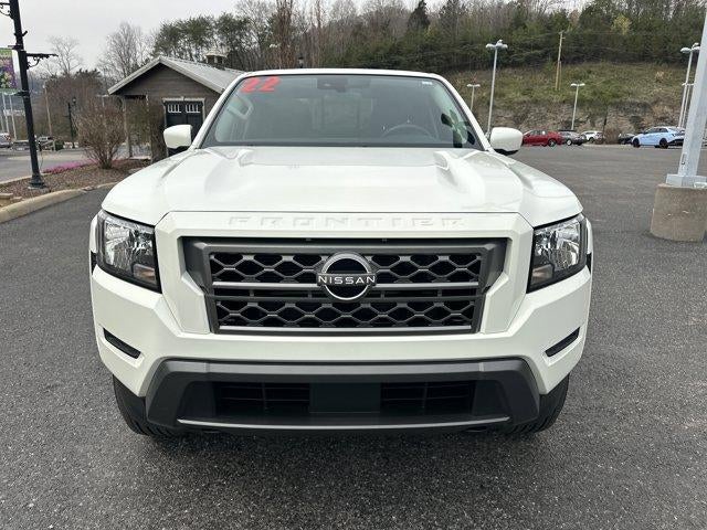 2022 Nissan Frontier Crew Cab 4x4 SV Auto