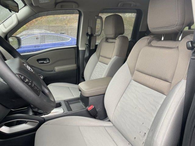 2022 Nissan Frontier Crew Cab 4x4 SV Auto