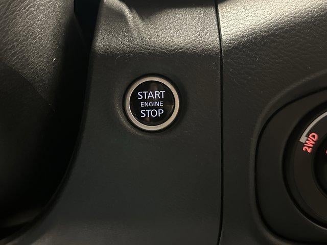 2022 Nissan Frontier Crew Cab 4x4 S Auto