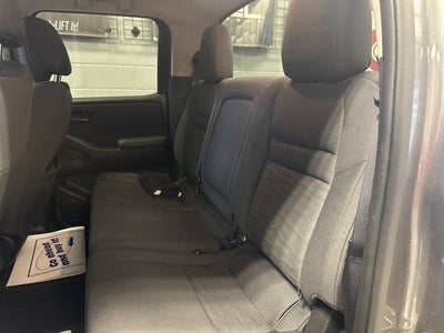 2022 Nissan Frontier Crew Cab 4x4 S Auto