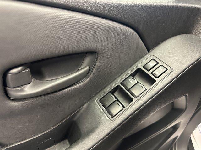 2022 Nissan Frontier Crew Cab 4x4 S Auto