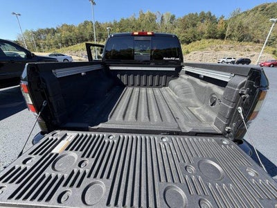 2023 Nissan Frontier Crew Cab 4x4 SV Auto