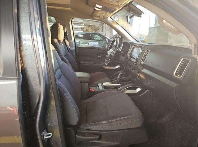 2023 Nissan Frontier Crew Cab 4x4 SV Auto