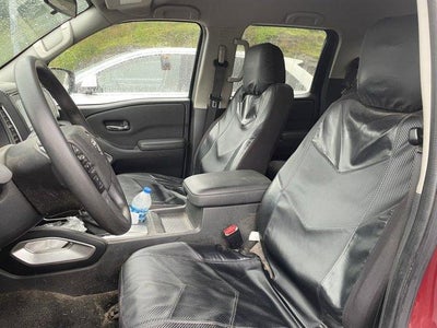 2023 Nissan Frontier Crew Cab 4x4 SV Auto