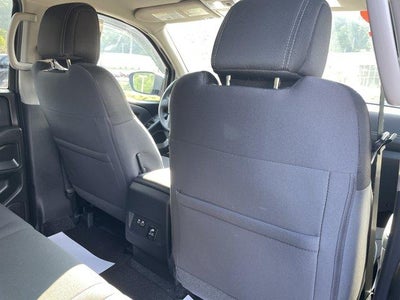2022 Nissan Frontier Crew Cab 4x4 SV Auto