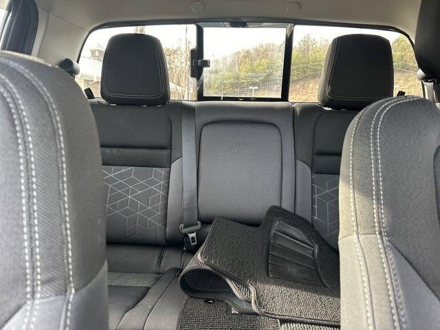 2025 Nissan Frontier Crew Cab 4x4 SV