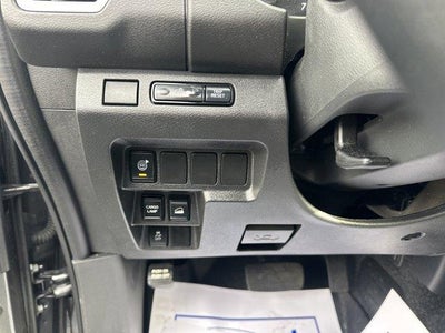 2025 Nissan Frontier Crew Cab 4x4 SV