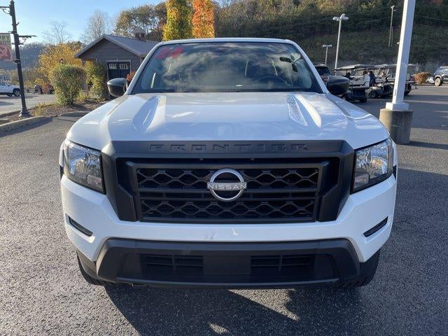 2024 Nissan Frontier Crew Cab 4x4 S