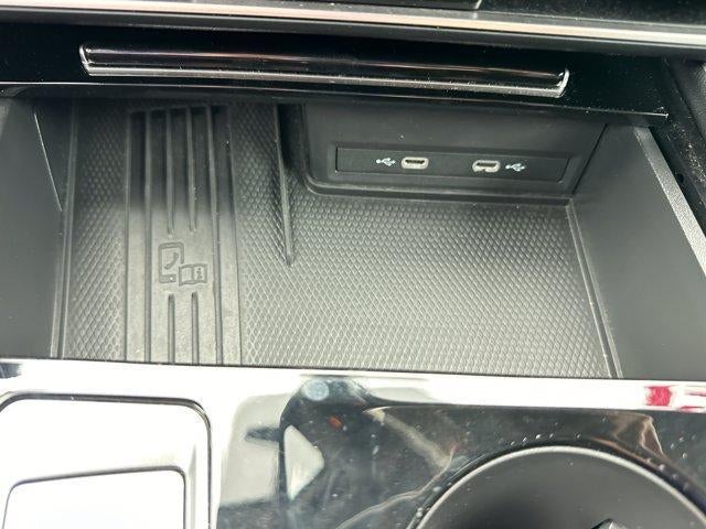 2025 Volkswagen Atlas 2.0T SE w/Technology FWD
