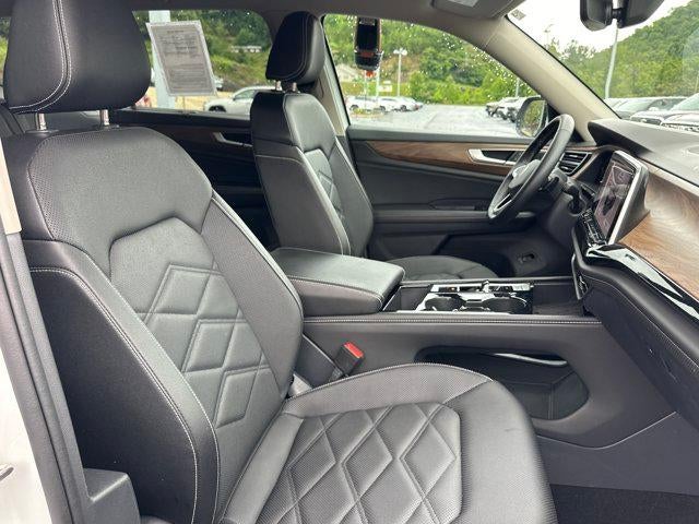 2025 Volkswagen Atlas 2.0T SE w/Technology FWD
