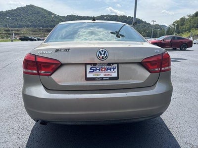 2015 Volkswagen Passat 4dr Sdn 1.8T Auto S PZEV