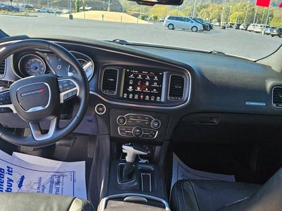 2017 Dodge Charger SXT RWD