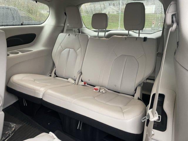 2021 Chrysler Pacifica Touring L FWD