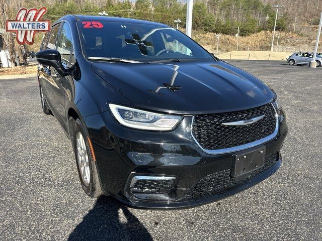 2025 Chrysler Pacifica Select FWD