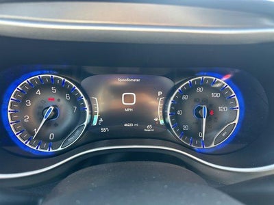 2025 Chrysler Pacifica Select FWD