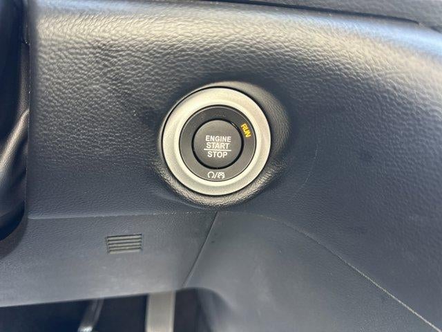 2025 Chrysler Pacifica Select FWD