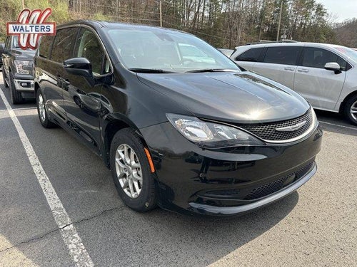 2024 Chrysler Voyager LX FWD