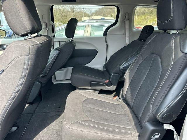 2024 Chrysler Voyager LX FWD