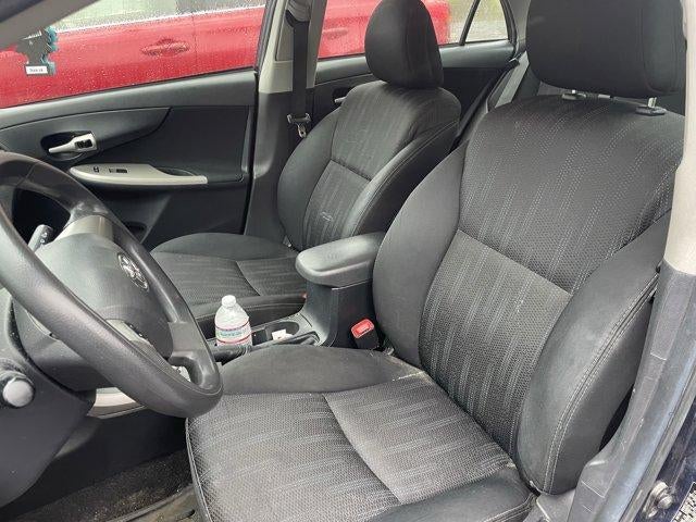 2013 Toyota Corolla 4dr Sdn Man L (Natl)