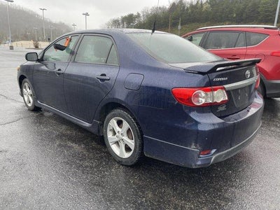 2013 Toyota Corolla 4dr Sdn Man L (Natl)