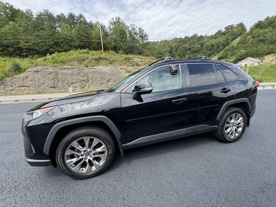 2021 Toyota RAV4 XLE Premium AWD (Natl)