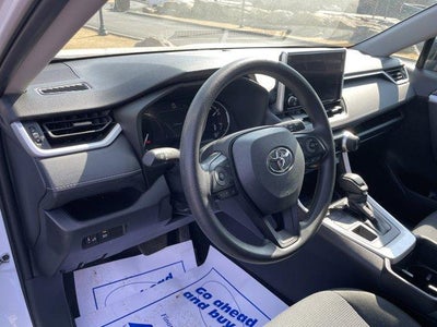 2024 Toyota RAV4 LE AWD (Natl)