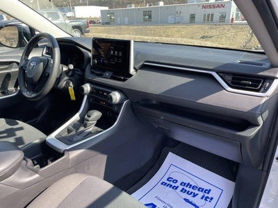 2024 Toyota RAV4 LE AWD (Natl)