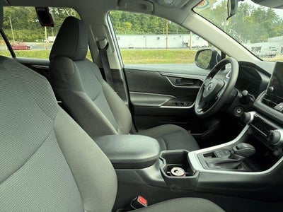 2025 Toyota RAV4 LE AWD (Natl)