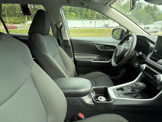 2025 Toyota RAV4 LE AWD (Natl)