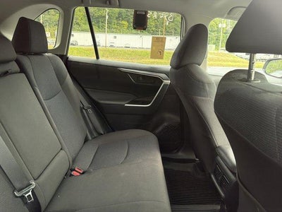2025 Toyota RAV4 LE AWD (Natl)