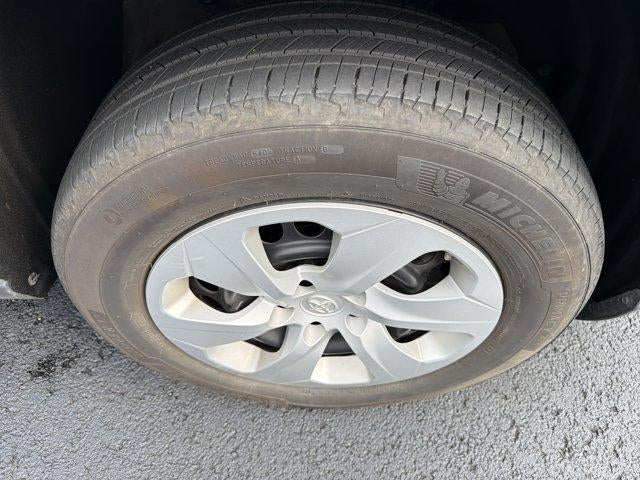 2025 Toyota RAV4 LE AWD (Natl)