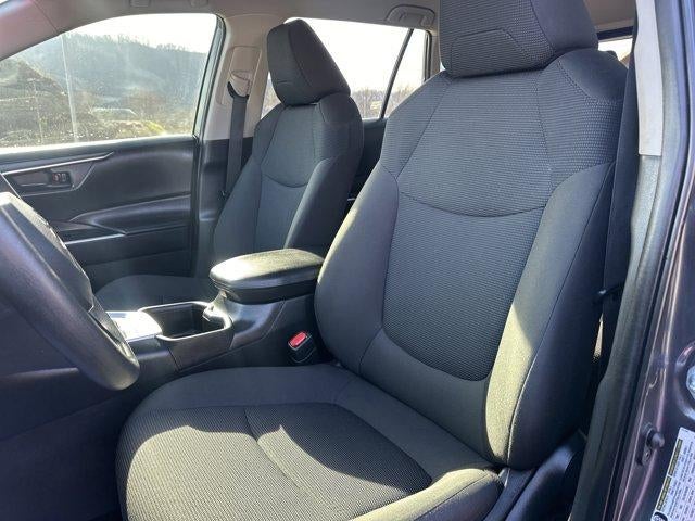 2024 Toyota RAV4 LE AWD (Natl)